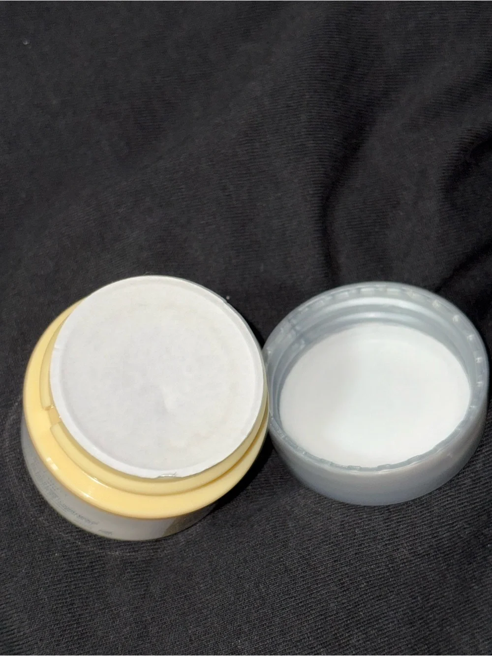 IT Cosmetics Confidence in a Cream Anti-Aging Hydrating Moisturizer new